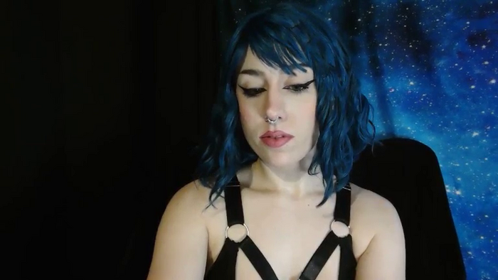 MissVikkiBlue