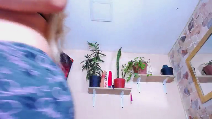 DahyanaEvanz