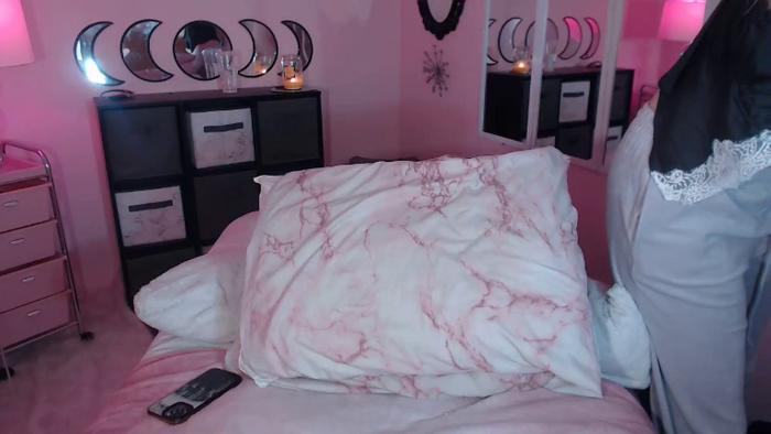 Lacey_Prescott
