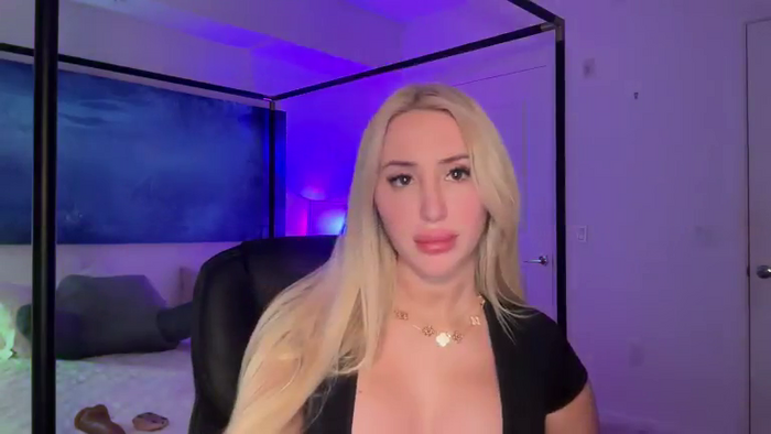 AmandaAndrewsxx