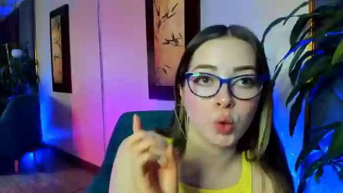 2024/03/03/streamate-hannahmolly-01-12-57