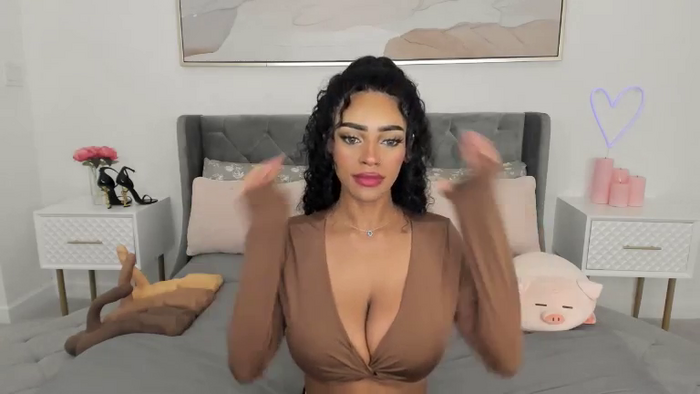 ValeriaImaniLin