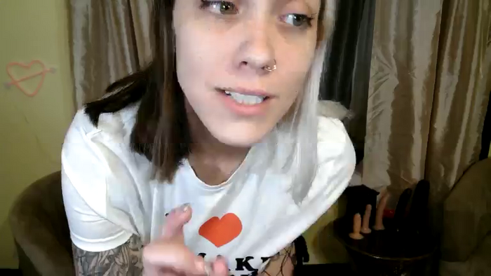 GoddessFoxxiSilk