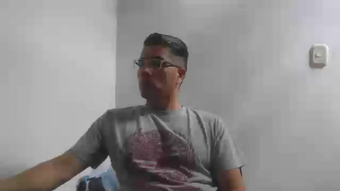yordihot45