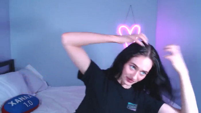 XAshtonRileyX