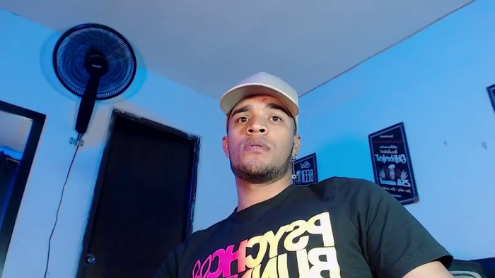 Latinbigcockxxx