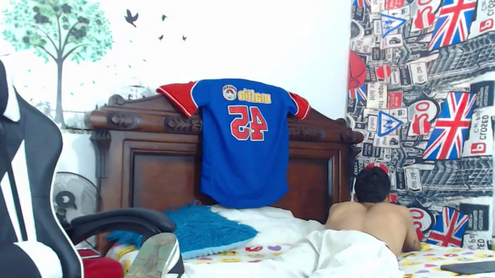 Aaron31