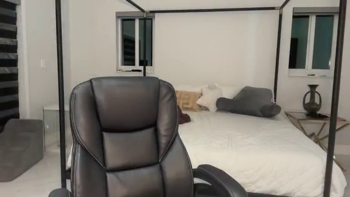 AmandaAndrewsxx