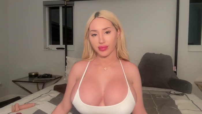 AmandaAndrewsxx