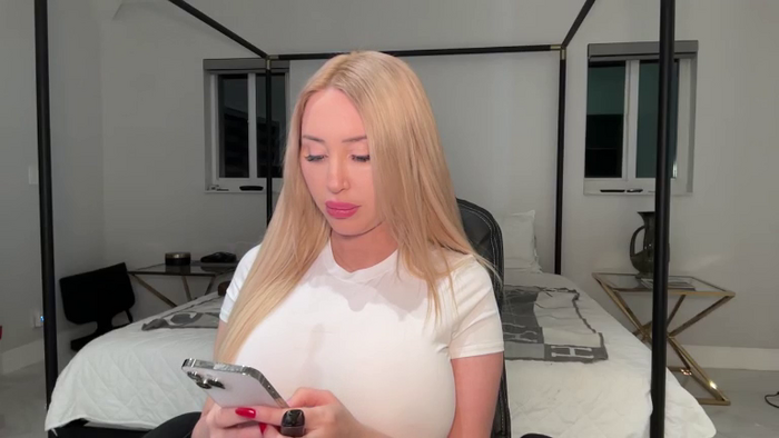 AmandaAndrewsxx