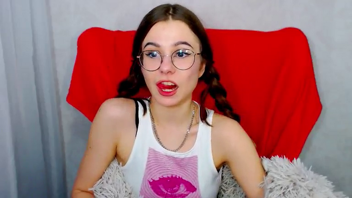 AliceeCute18