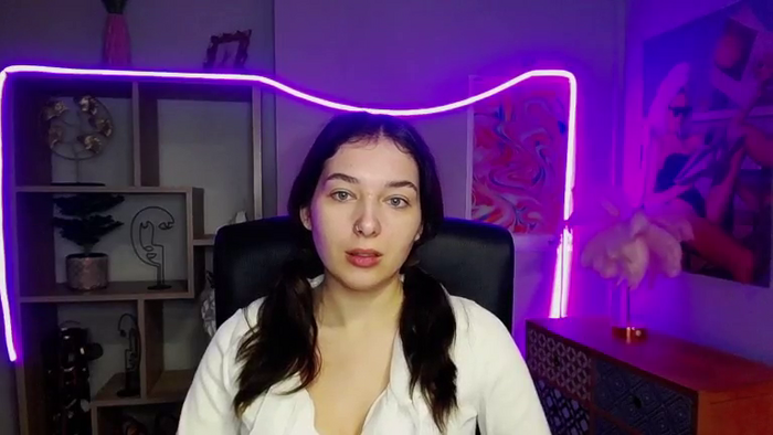 MeganxKISS19