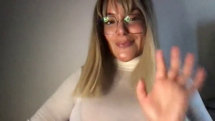 MistressLouUK