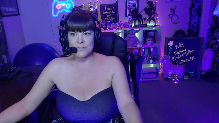 RebeccaLoveXXX
