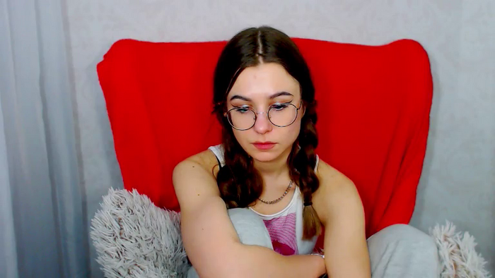 AliceeCute18