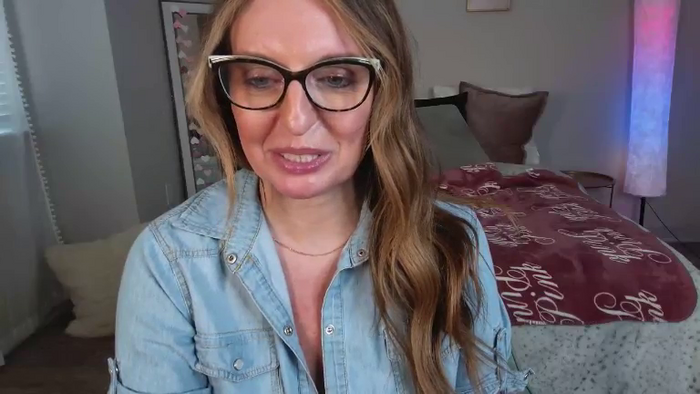 AlisonHomeAlone