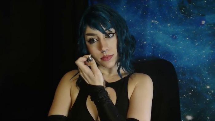 MissVikkiBlue