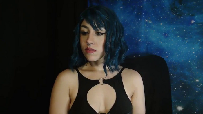 MissVikkiBlue
