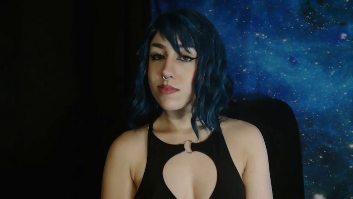 MissVikkiBlue