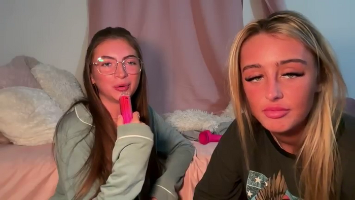 PetiteLilyUK