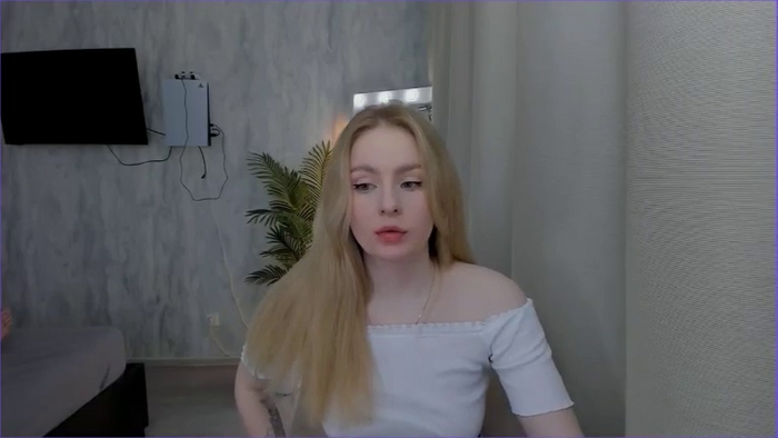 mf-CaseyCumFace