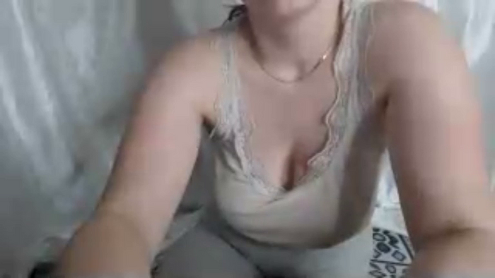 BettyGirlKiss