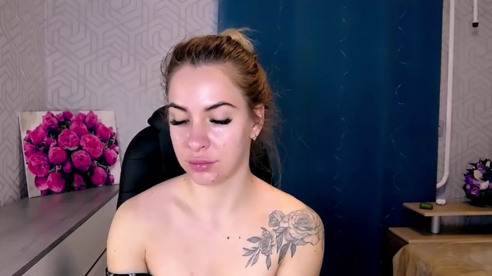 MeganNaughtyy