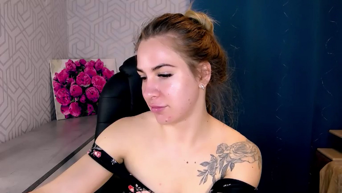 MeganNaughtyy