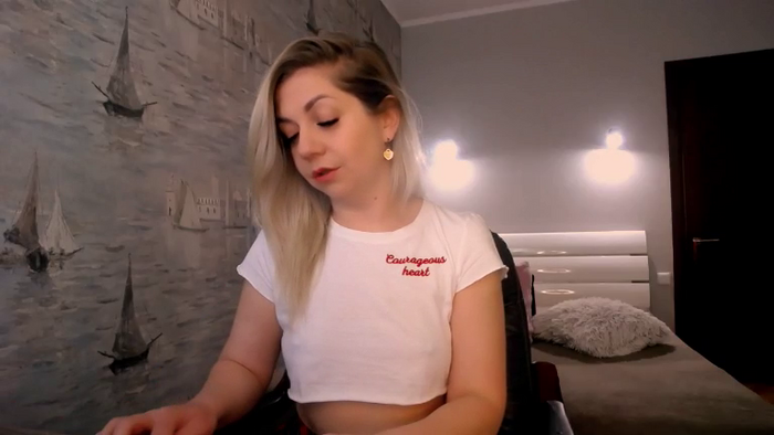 Nichole_Hill