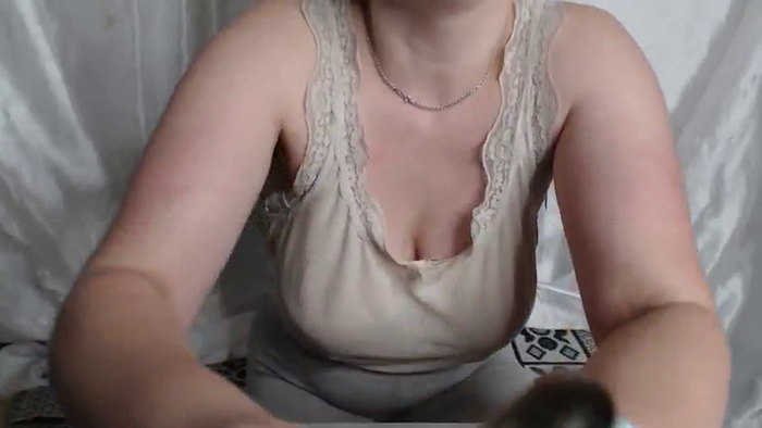 BettyGirlKiss