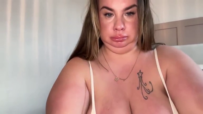 CharlieFoxxxUK