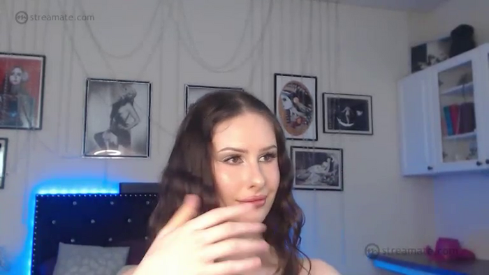 Stassie_Jones