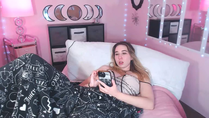 Lacey_Prescott