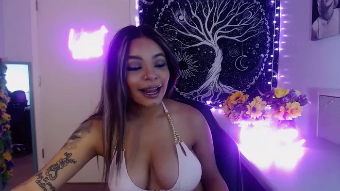 SweetSky77