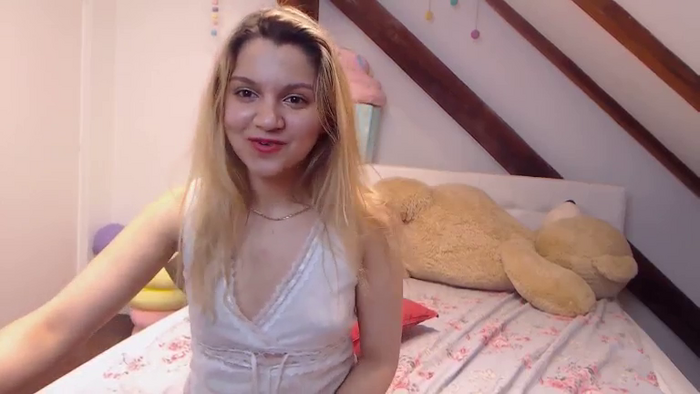 xLUCCIY