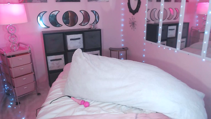 Lacey_Prescott