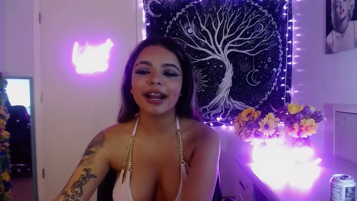 SweetSky77