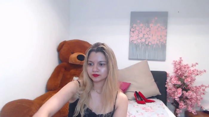 xLUCCIY