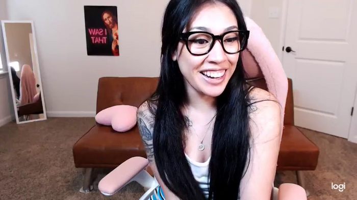 JADELOVE70