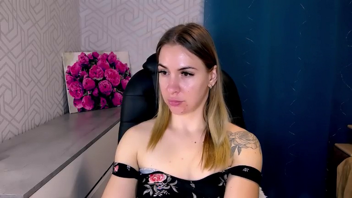 MeganNaughtyy