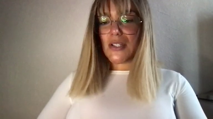 MistressLouUK