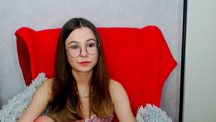AliceeCute18