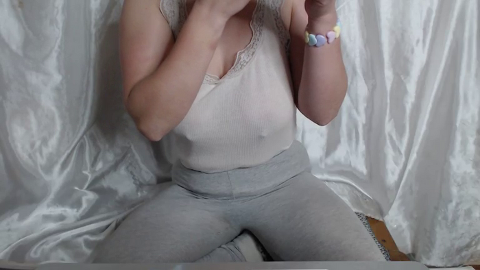 BettyGirlKiss