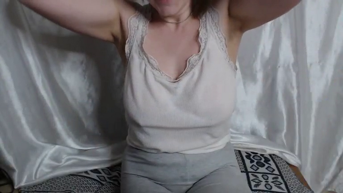 BettyGirlKiss