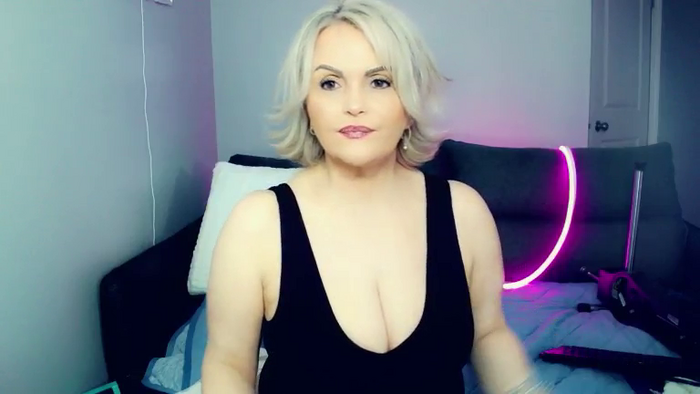 GuiltyPleasureBella