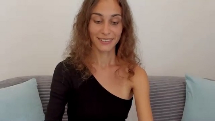 JuliaMoore18