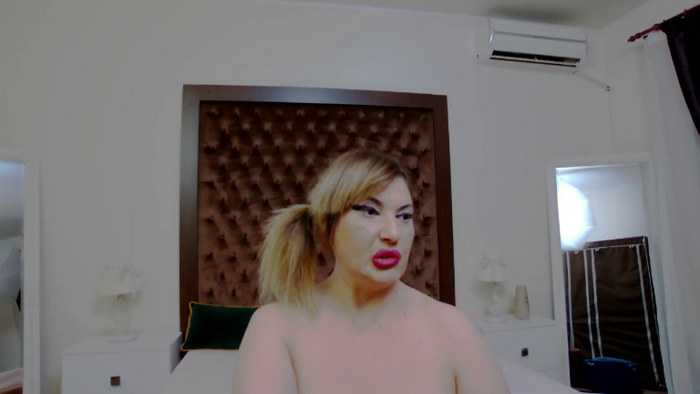 KiraLeila
