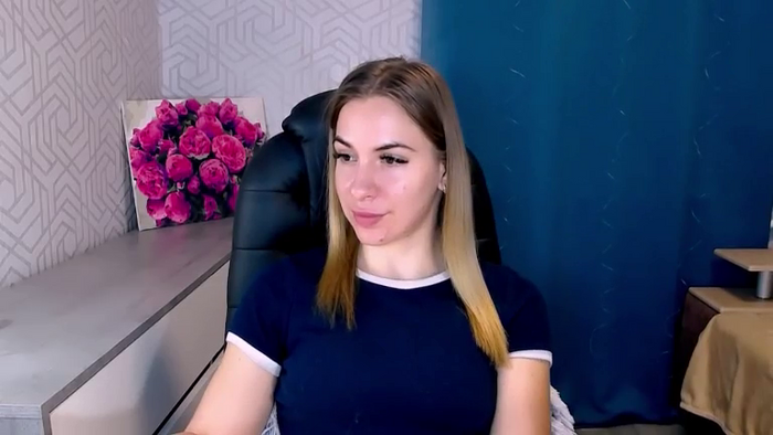 MeganNaughtyy