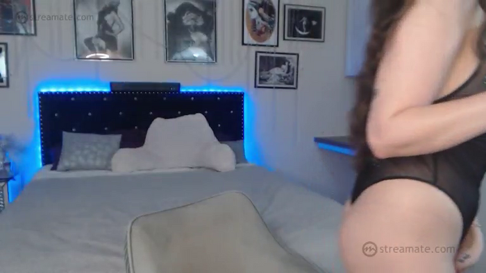 Stassie_Jones