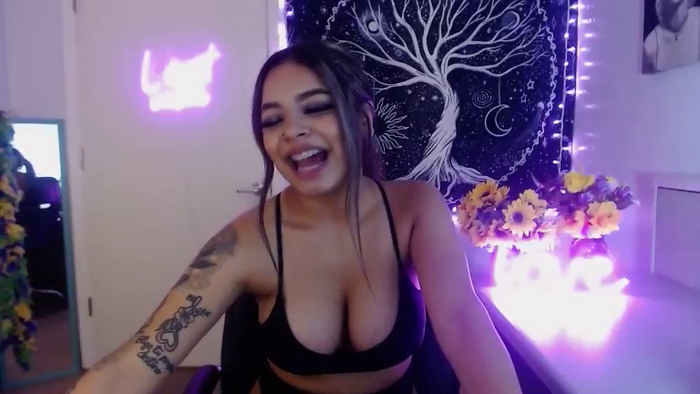 SweetSky77